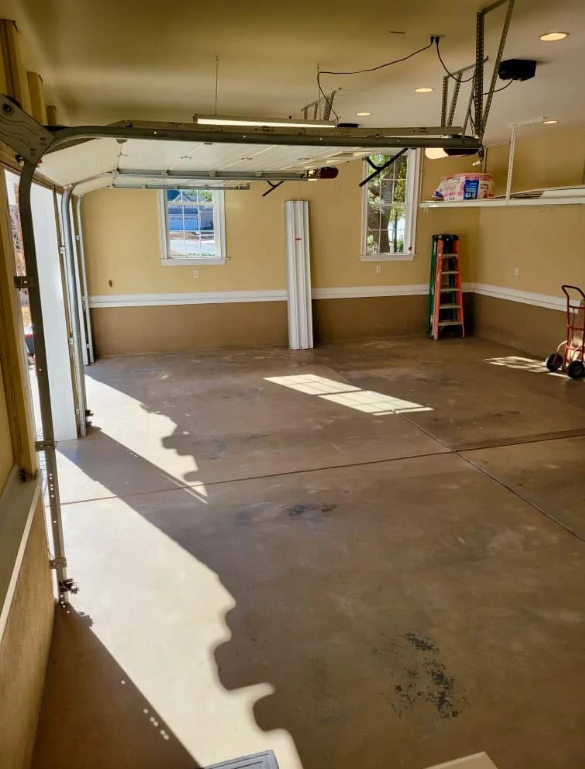 Garage interior before remodel